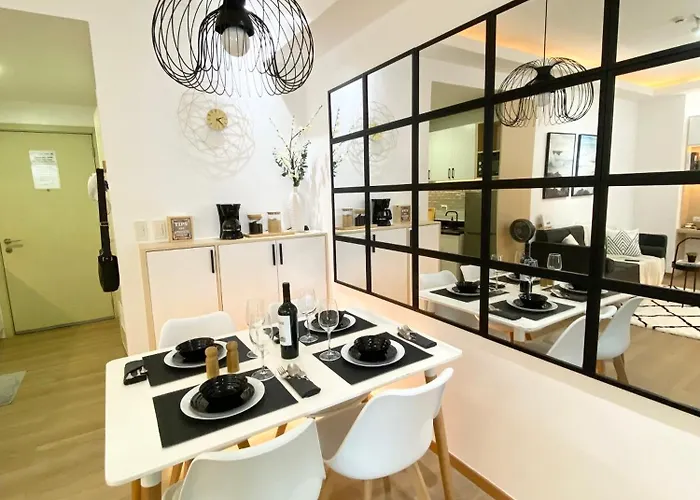 Japandi By Wills Place Jazz Makati Apartment